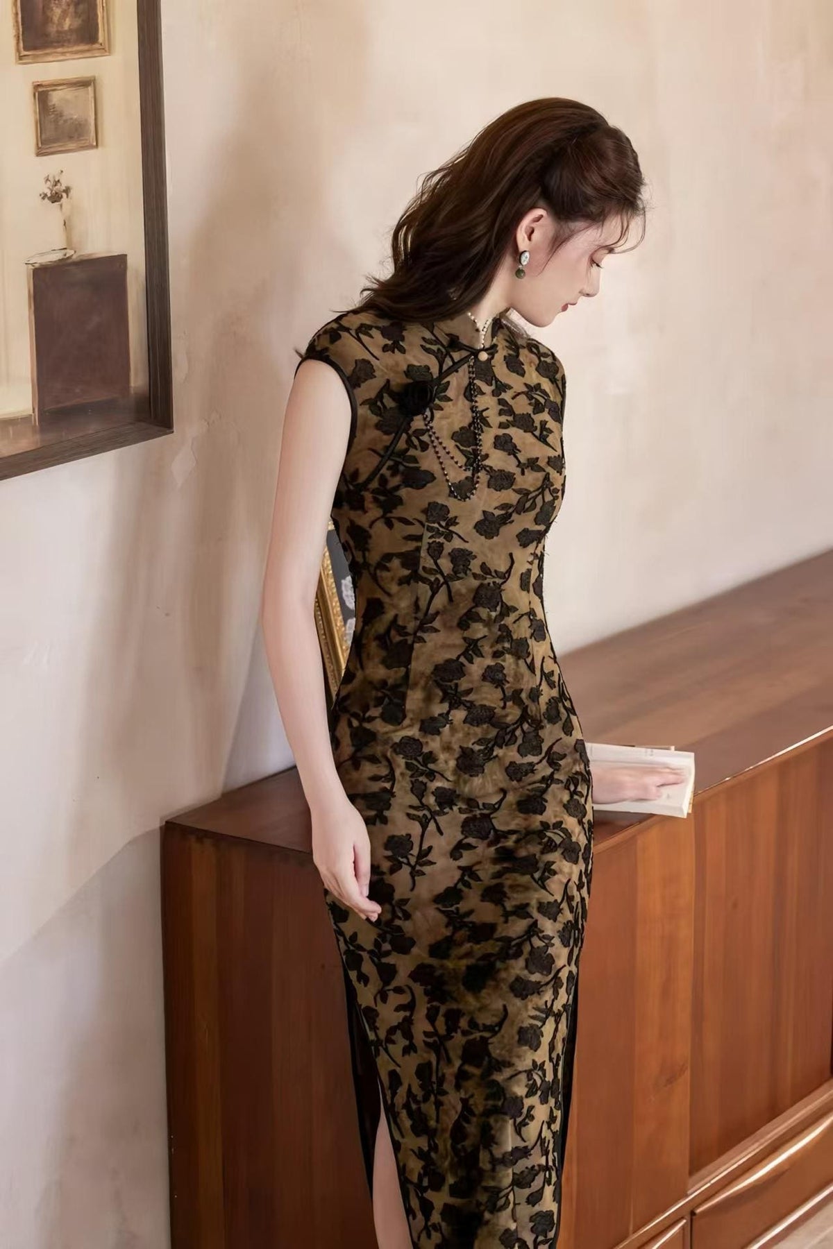 Women's Vintage Velvet Qipao Cheongsam Dress – Embossed Maxi Fall Winter – additional product view