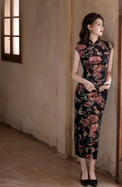 Women's Black Floral Velvet Qipao Cheongsam Dress – Sleeveless Fall Winter – additional product view