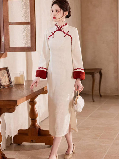 Women's White Vintage Lace Qipao Cheongsam Dress – Long Sleeve – additional product view