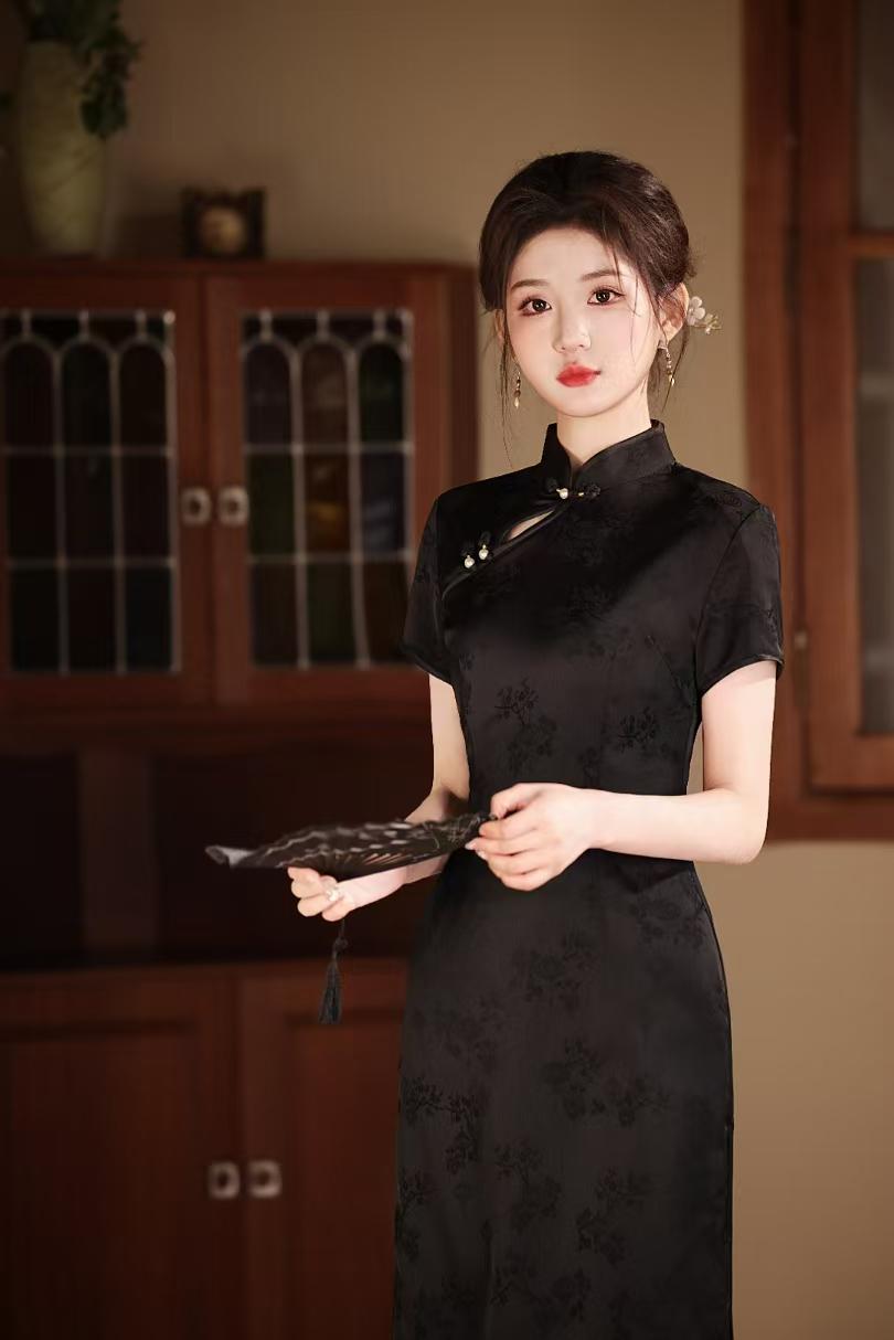 Women's Red Jacquard Qipao Cheongsam Dress – High Collar – additional product view