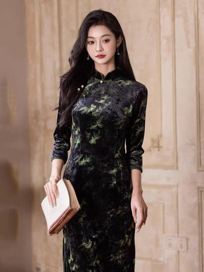 Women's Green Vintage Velvet Qipao Cheongsam Dress – Printed Long Sleeve – additional product view