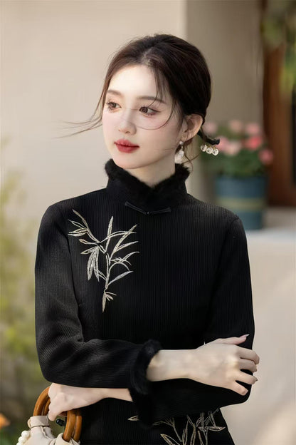 Women's Black Embroidered Qipao Cheongsam Dress – Cotton – additional product view