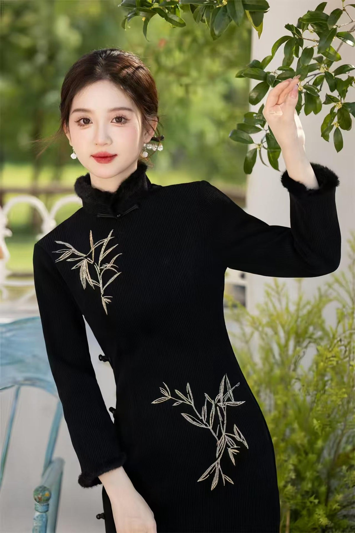 Women's Black Embroidered Qipao Cheongsam Dress – Cotton – additional product view
