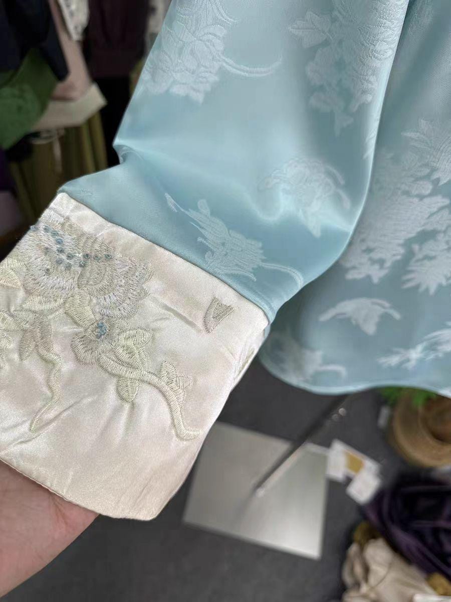 Women's Floral Silk Chinese Style Blouse – additional product view