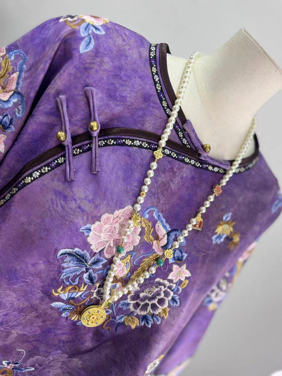 Green Floral Embroidered Vintage Silk Chinese Style Vest – additional product view