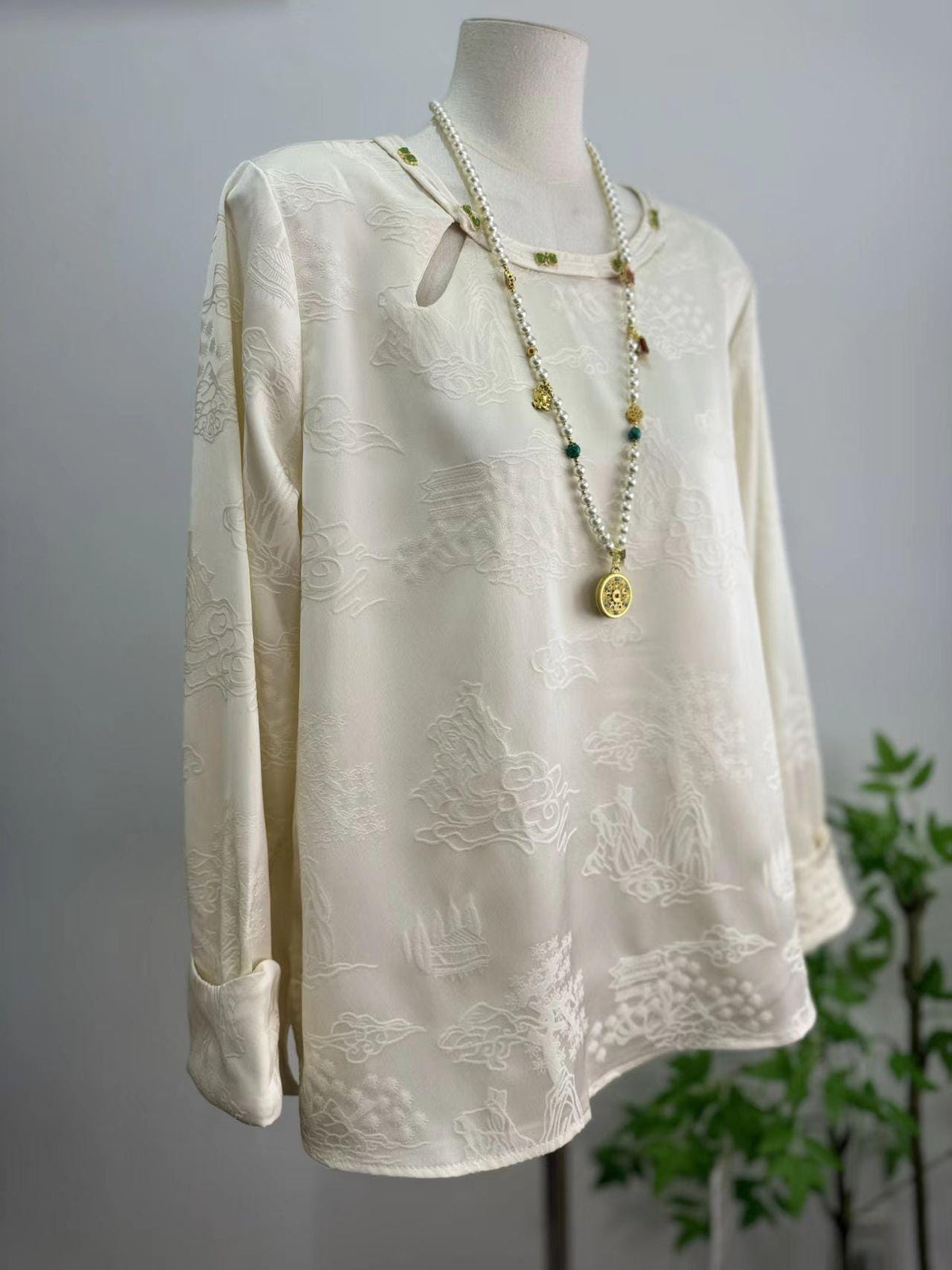 Women's Chinese Style Blouse – additional product view