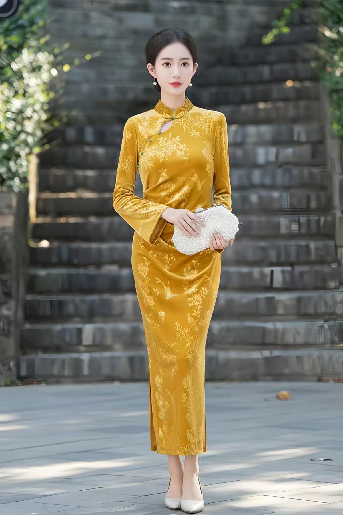Women's Gold Jacquard Velvet Qipao Cheongsam Dress – additional product view