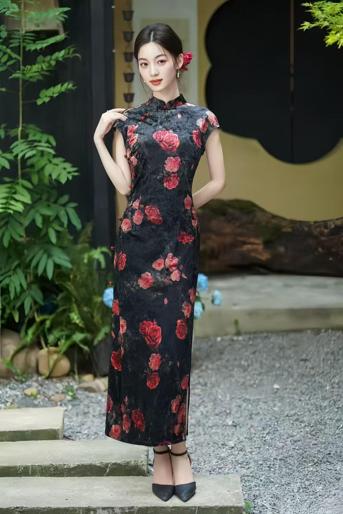 Women's Black Floral Velvet Qipao Cheongsam Dress – additional product view