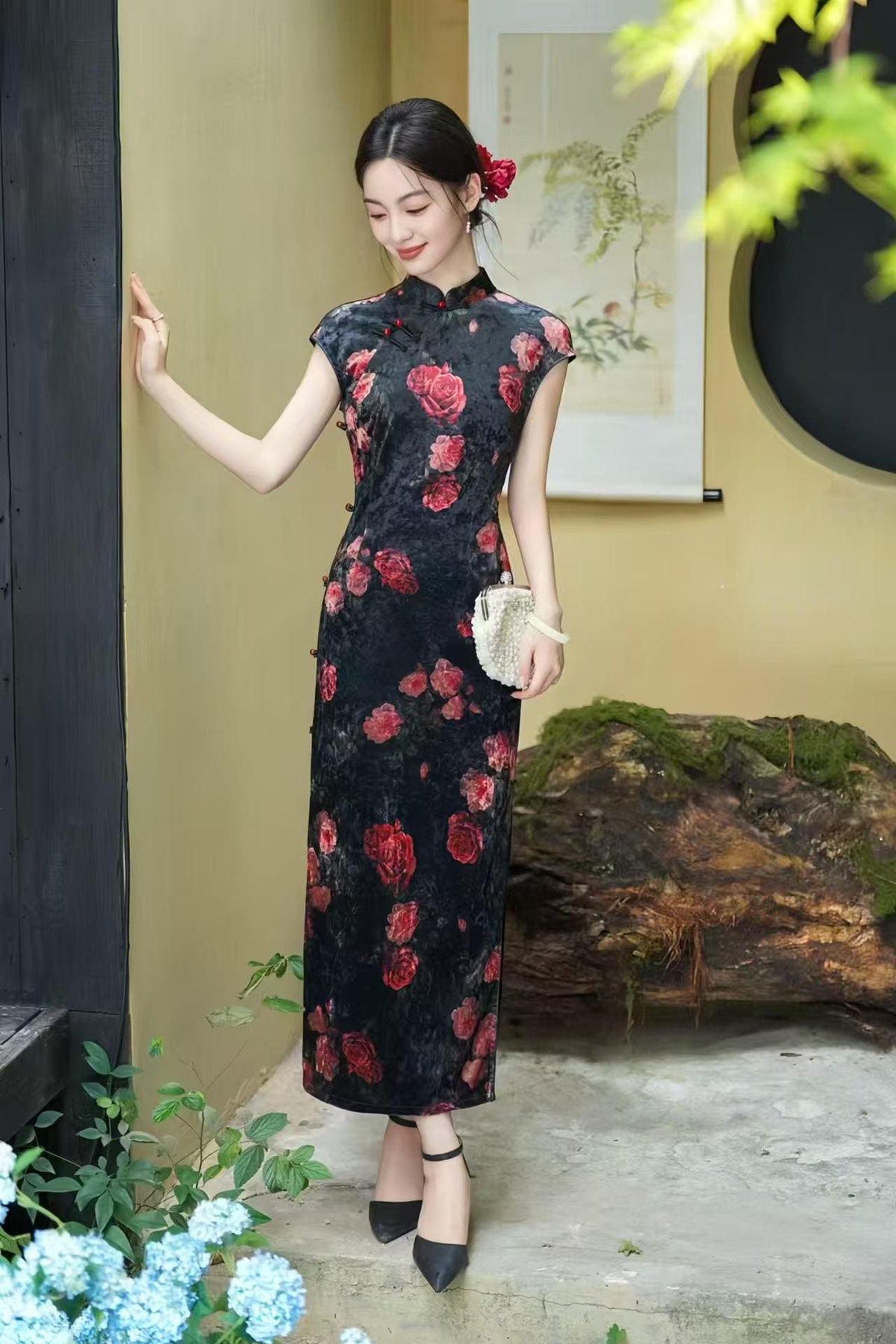 Women's Black Floral Velvet Qipao Cheongsam Dress