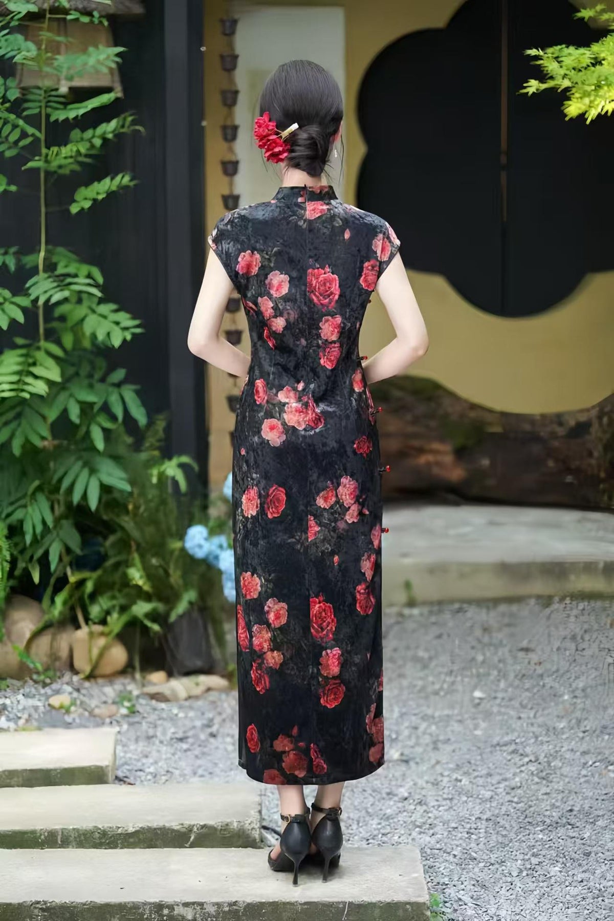 Women's Black Floral Velvet Qipao Cheongsam Dress – additional product view