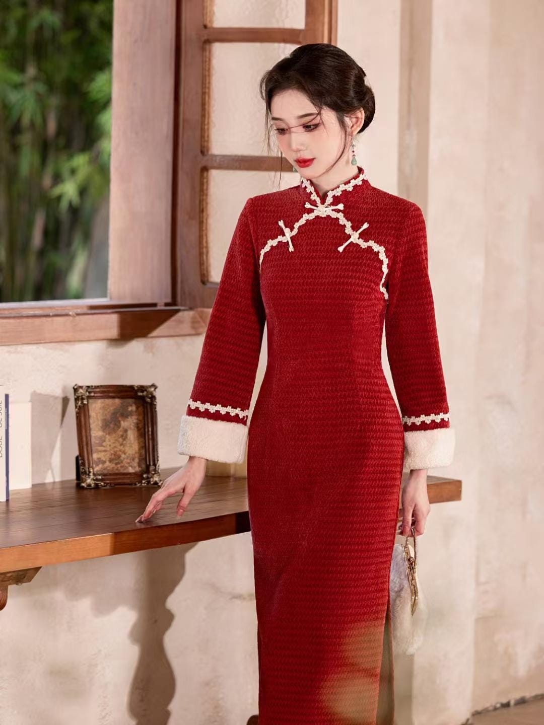 Women's Red Vintage Lace Qipao Cheongsam Dress – additional product view
