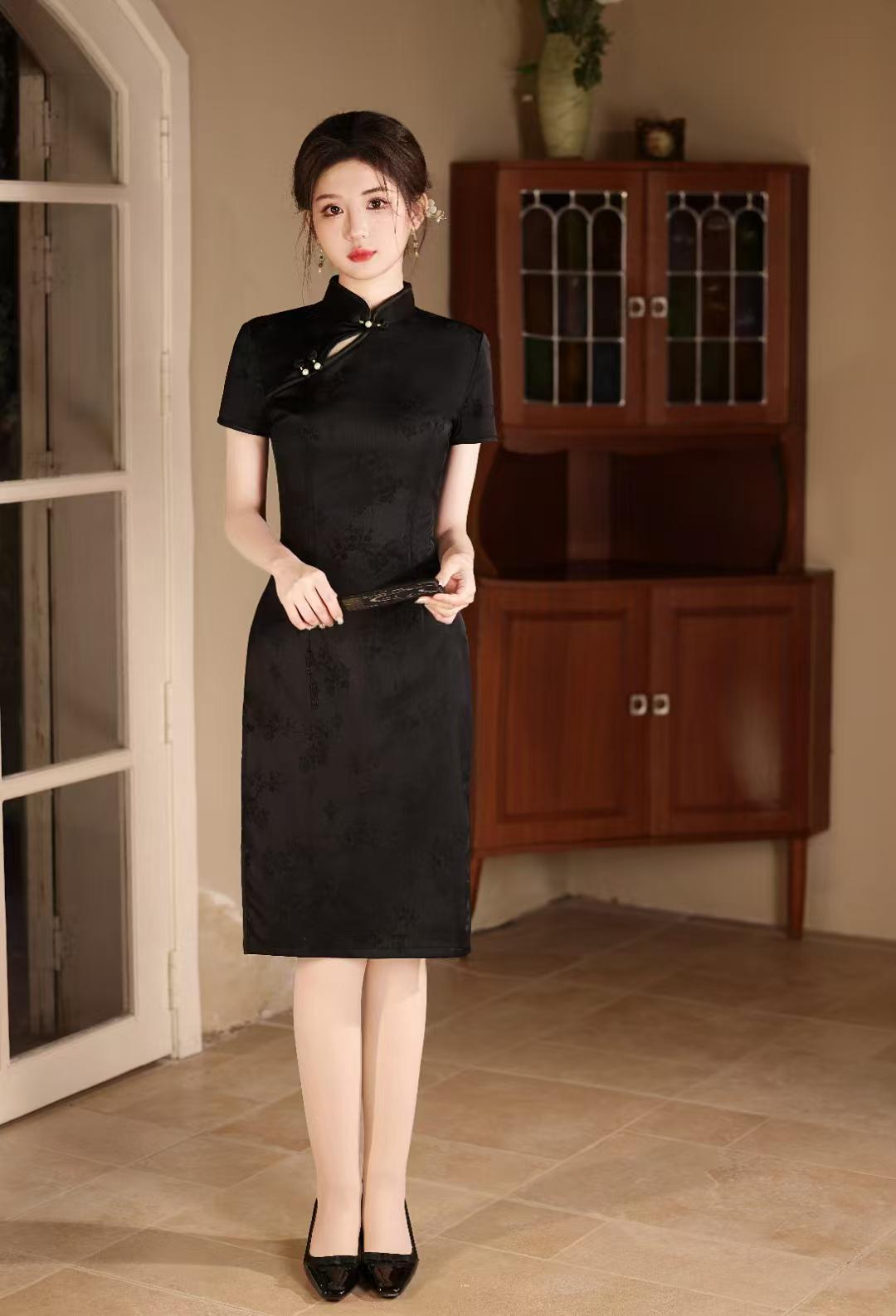 Women's Red Jacquard Qipao Cheongsam Dress – High Collar