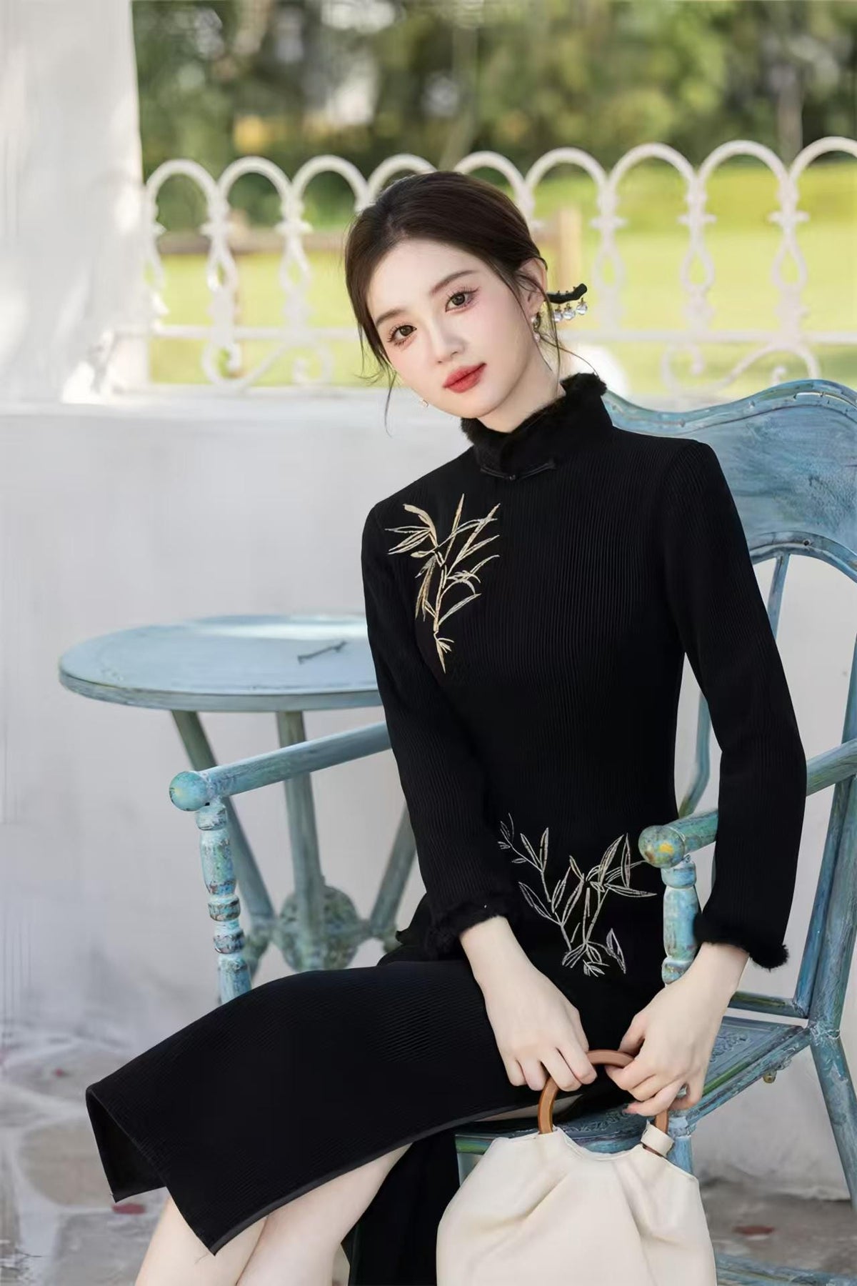 Women's Black Embroidered Qipao Cheongsam Dress – Cotton – additional product view