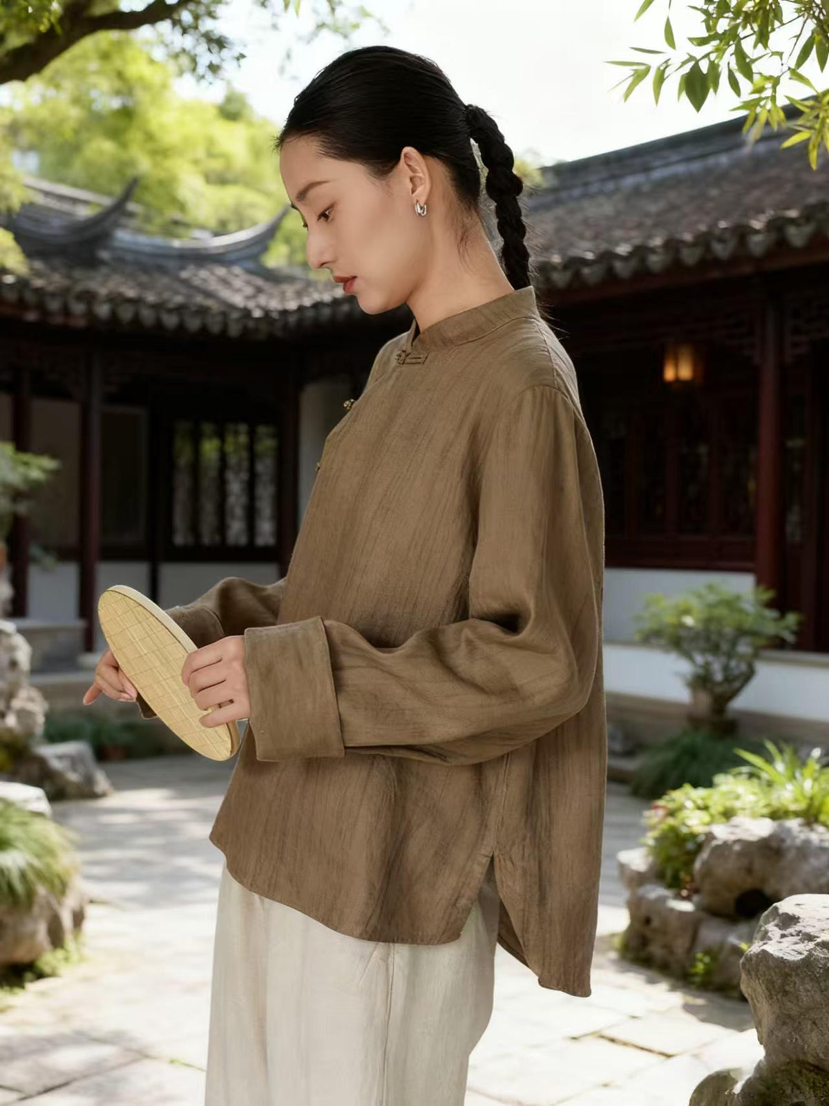 Women's Vintage Chinese Style Blouse – Linen High Collar – additional product view