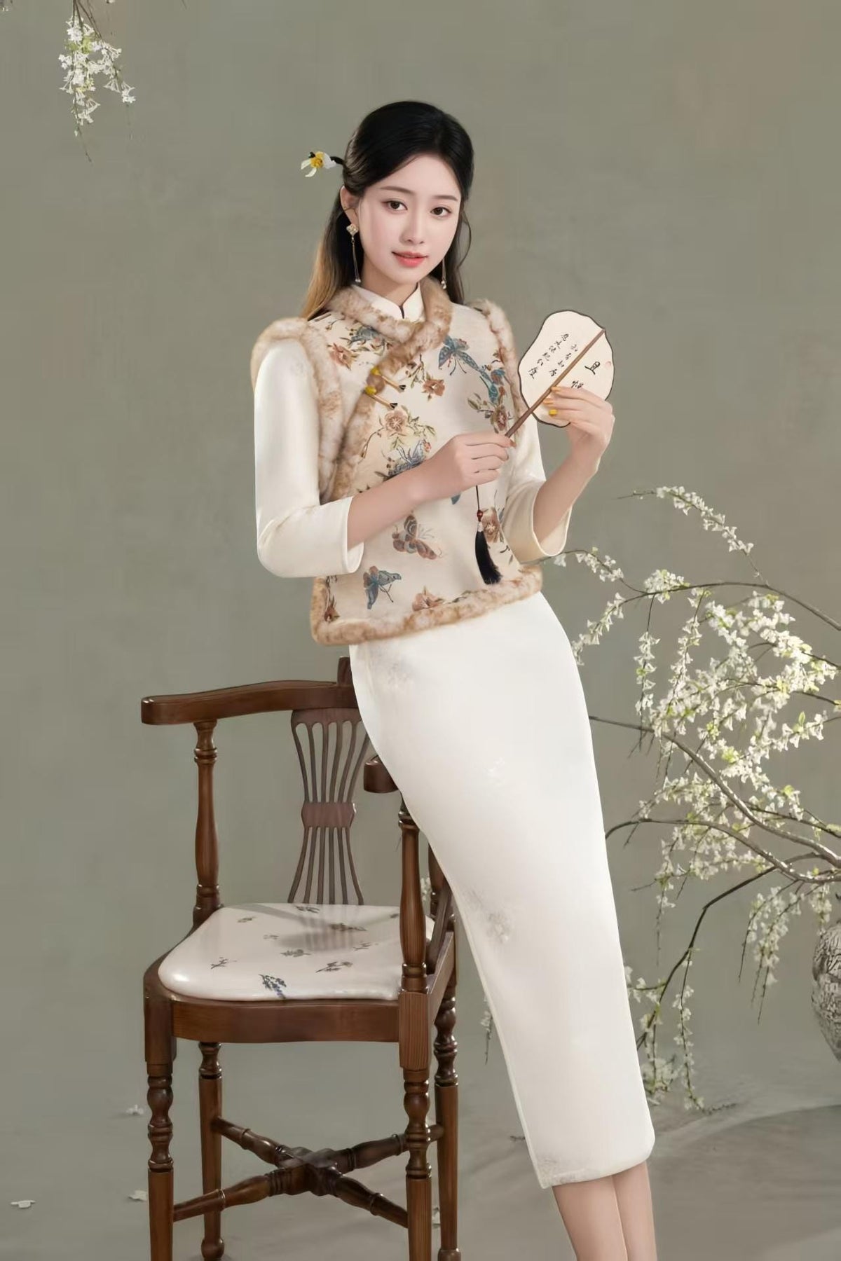 Floral Embroidered Vintage Jacquard Chinese Style Vest – additional product view