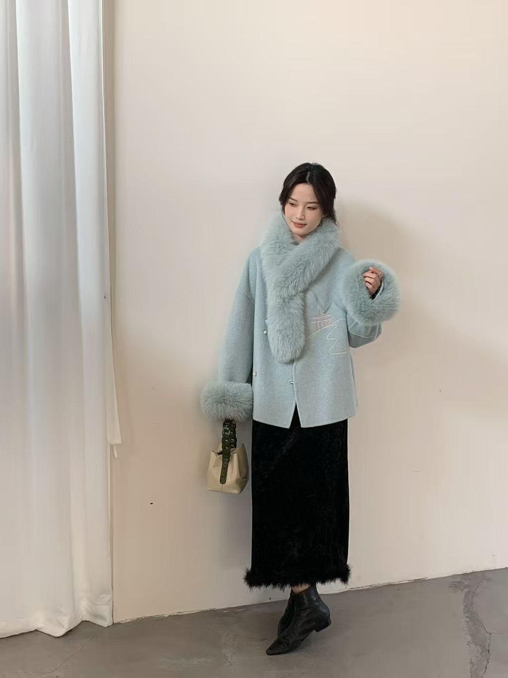 Women's Vintage Chinese Tang Jacket – Wool – additional product view