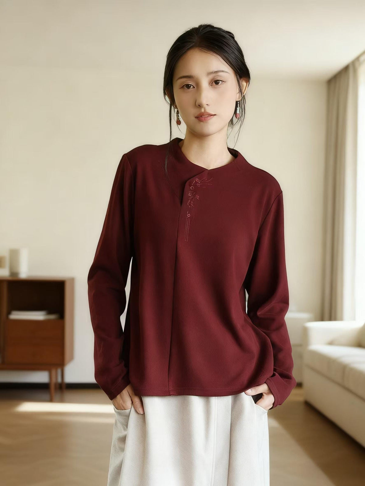 Women's Embroidered Chinese Style Blouse – High Collar – additional product view