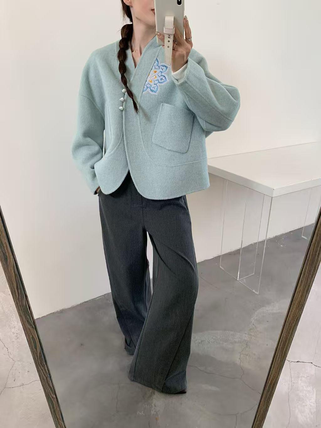 Women's Vintage Chinese Tang Jacket – additional product view