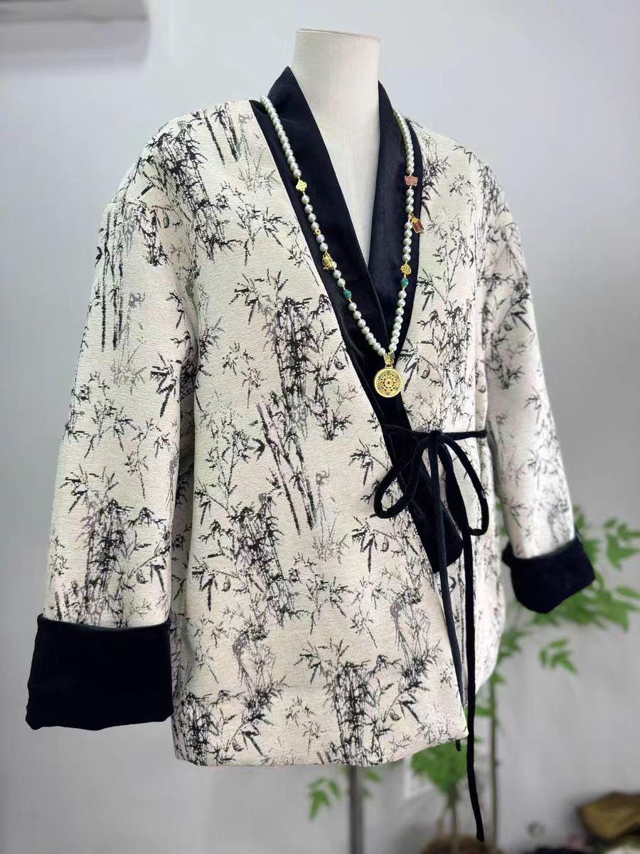 Women's Elegant Silk Chinese Tang Jacket – additional product view
