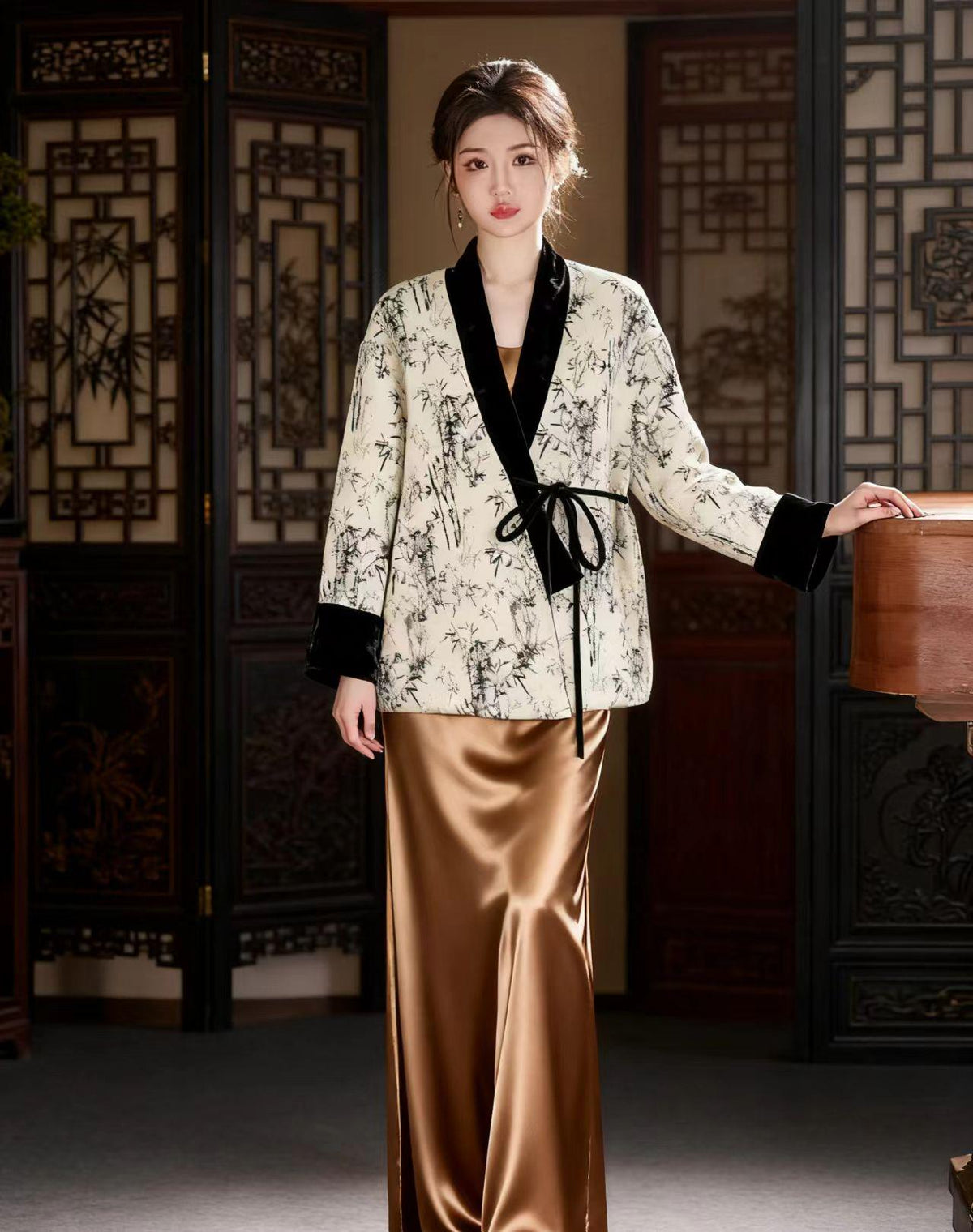 Women's Elegant Silk Chinese Tang Jacket