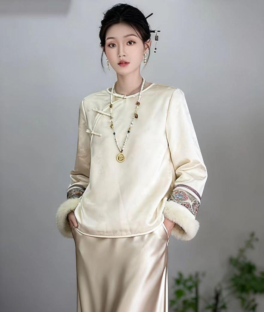 Women's Black Jacquard Silk Chinese Style Blouse