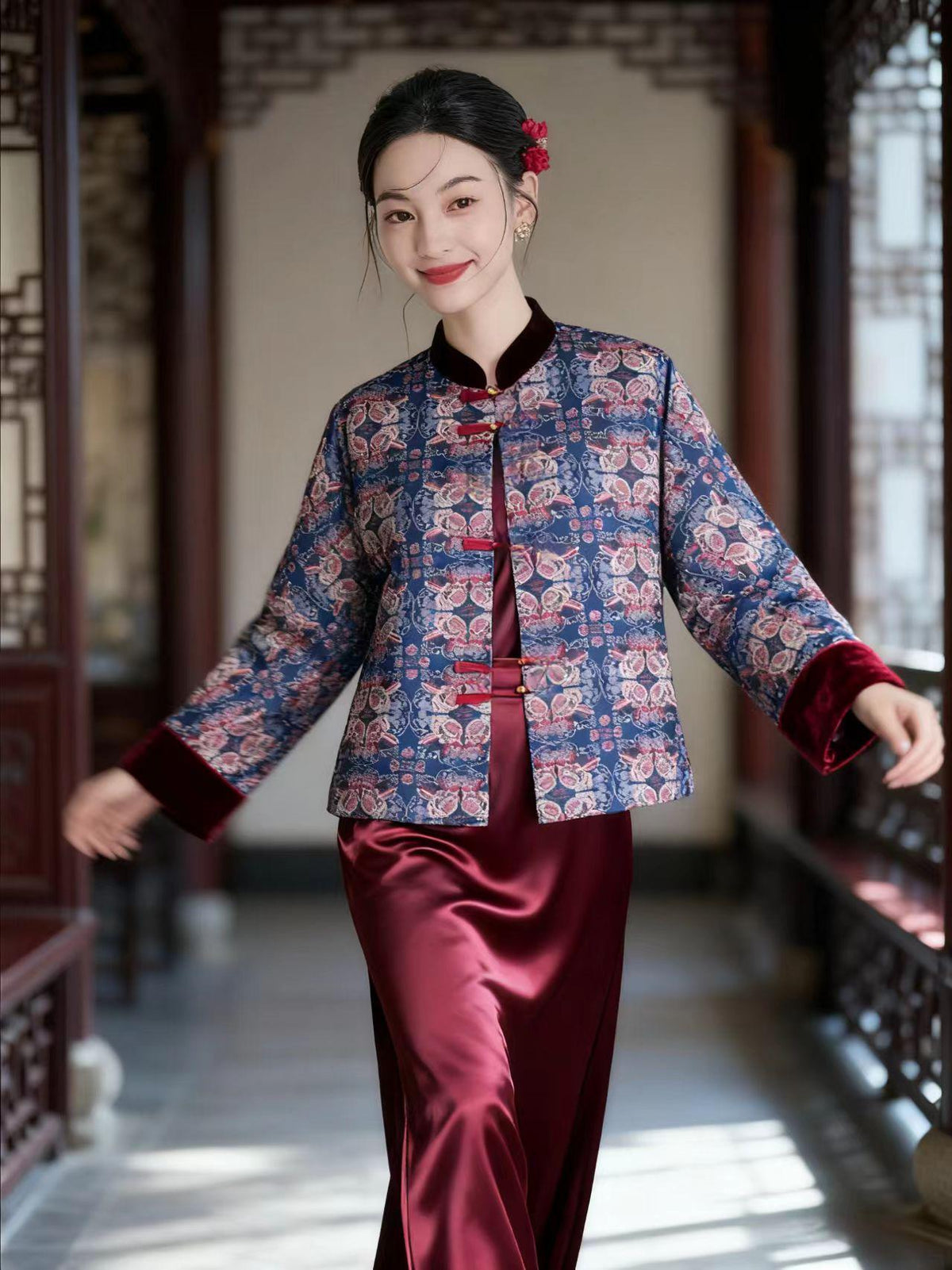 Women's Elegant Chinese Tang Jacket – Brocade Winter – additional product view