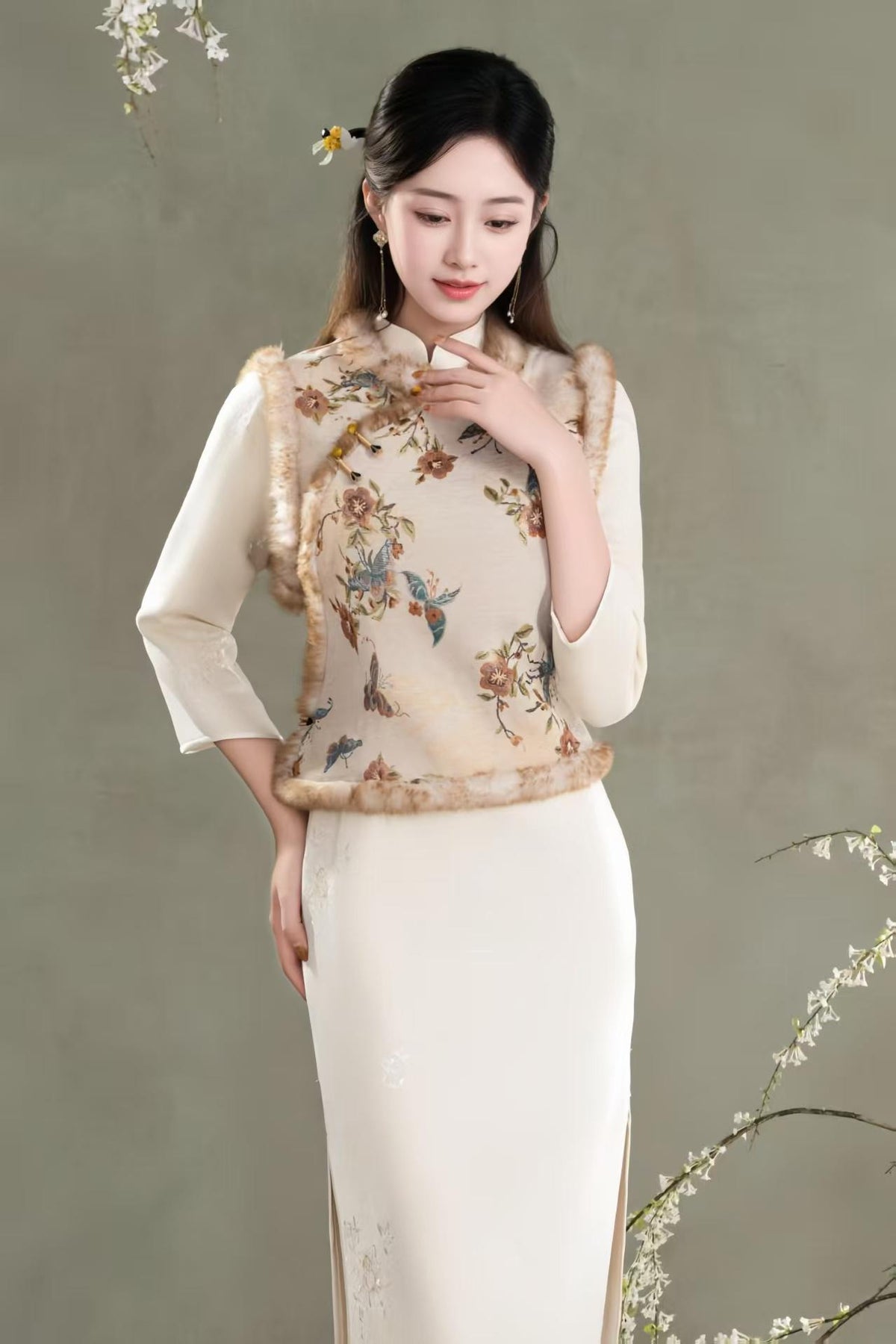 Floral Embroidered Vintage Jacquard Chinese Style Vest – additional product view