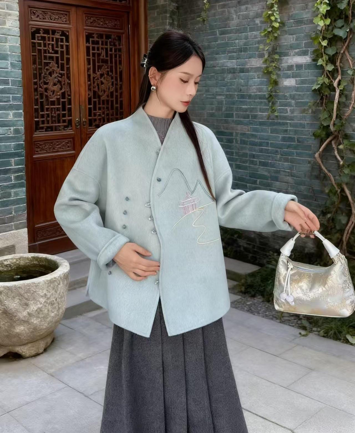 Women's Vintage Chinese Tang Jacket – Wool