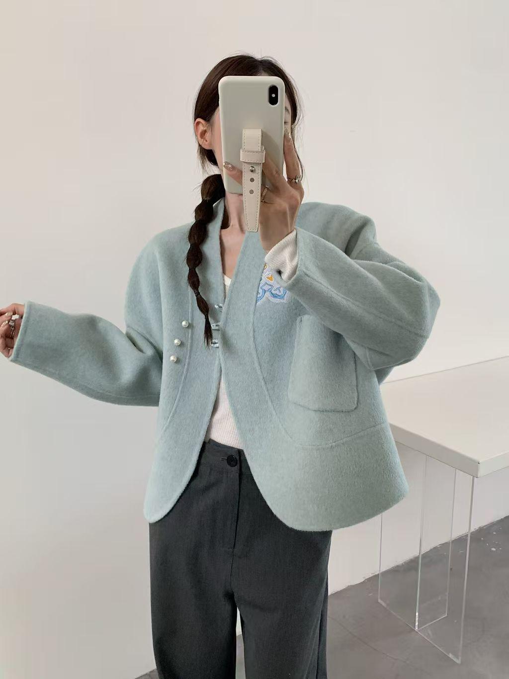 Women's Vintage Chinese Tang Jacket – additional product view