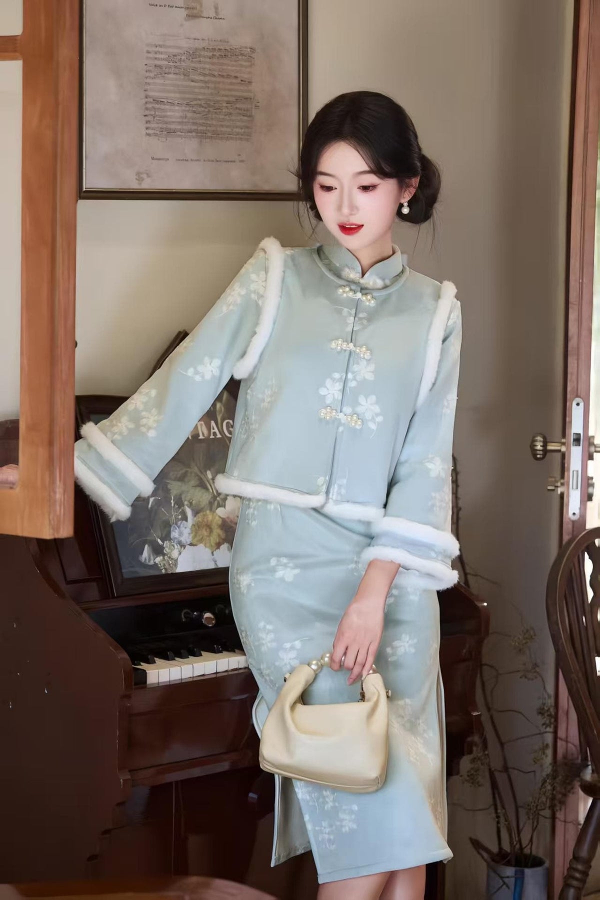 Women's Embroidered Modern Chinese Two-Piece Set – Winter – additional product view