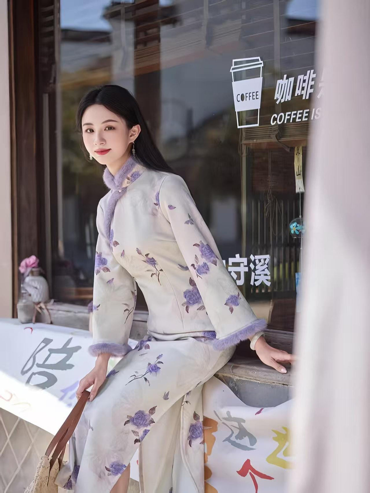 Women's Elegant Qipao Cheongsam Dress – Long Sleeve – additional product view