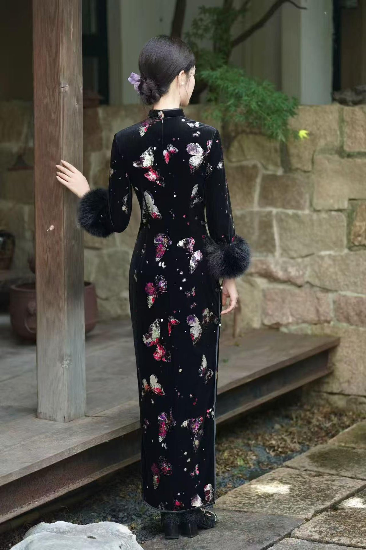 Women's Black Floral Velvet Qipao Cheongsam Dress – Long Sleeve Mandarin Collar – additional product view