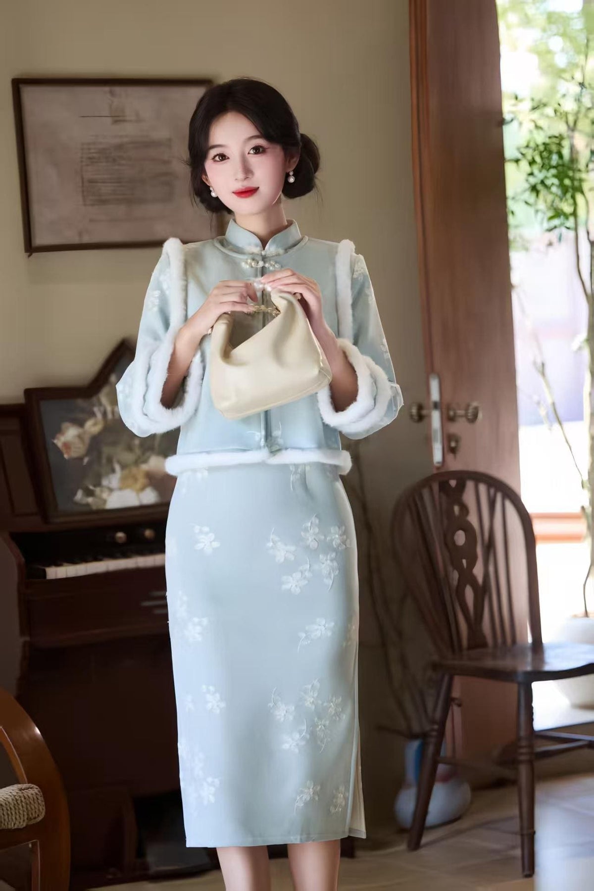 Women's Embroidered Modern Chinese Two-Piece Set – Winter – additional product view