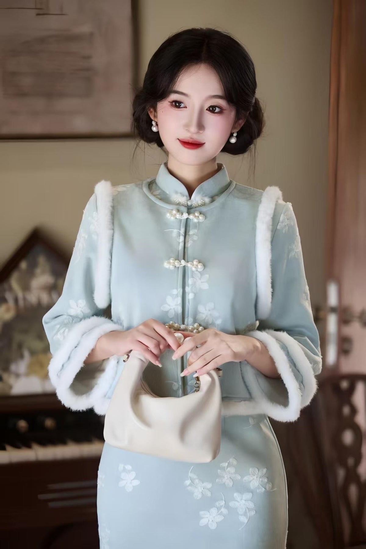 Women's Embroidered Modern Chinese Two-Piece Set – Winter – additional product view