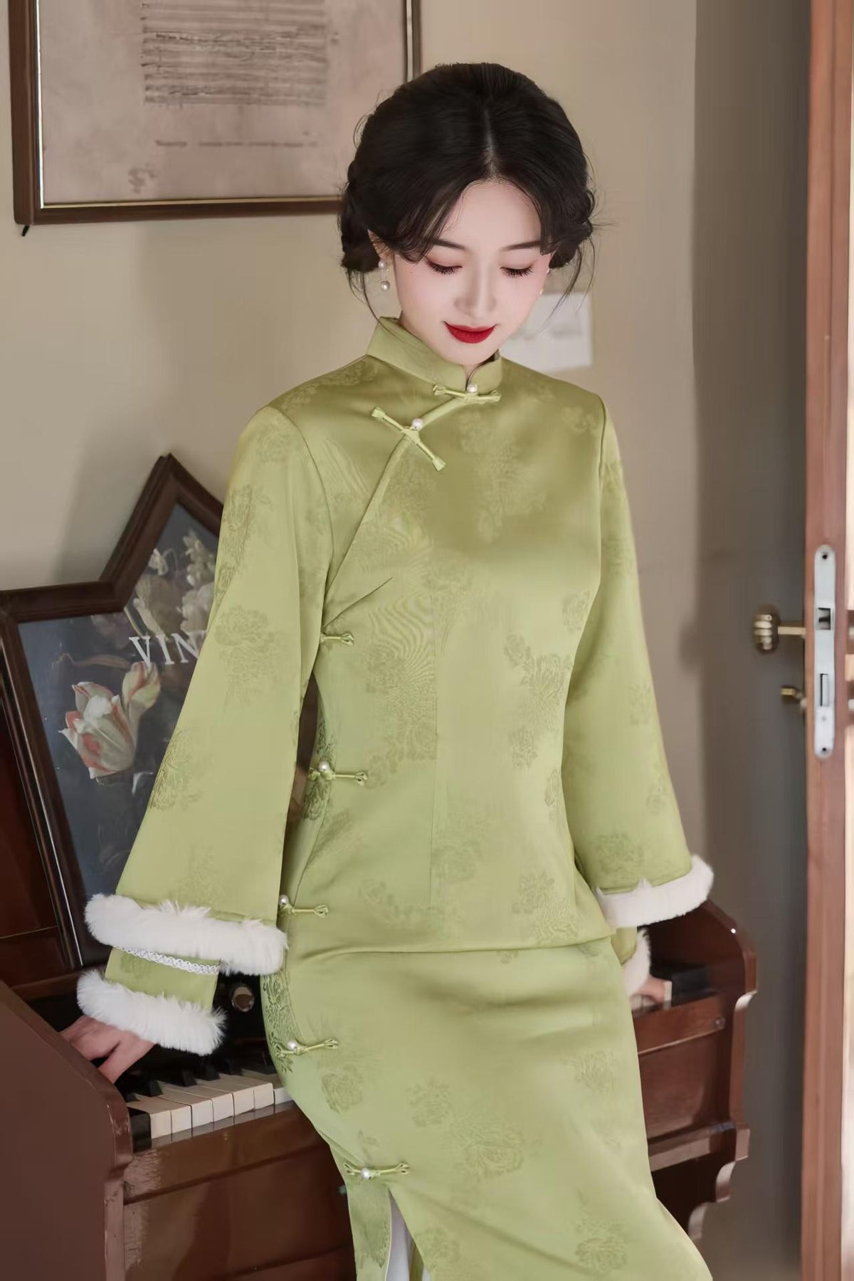 Women's Green Embroidered Qipao Cheongsam Dress – additional product view