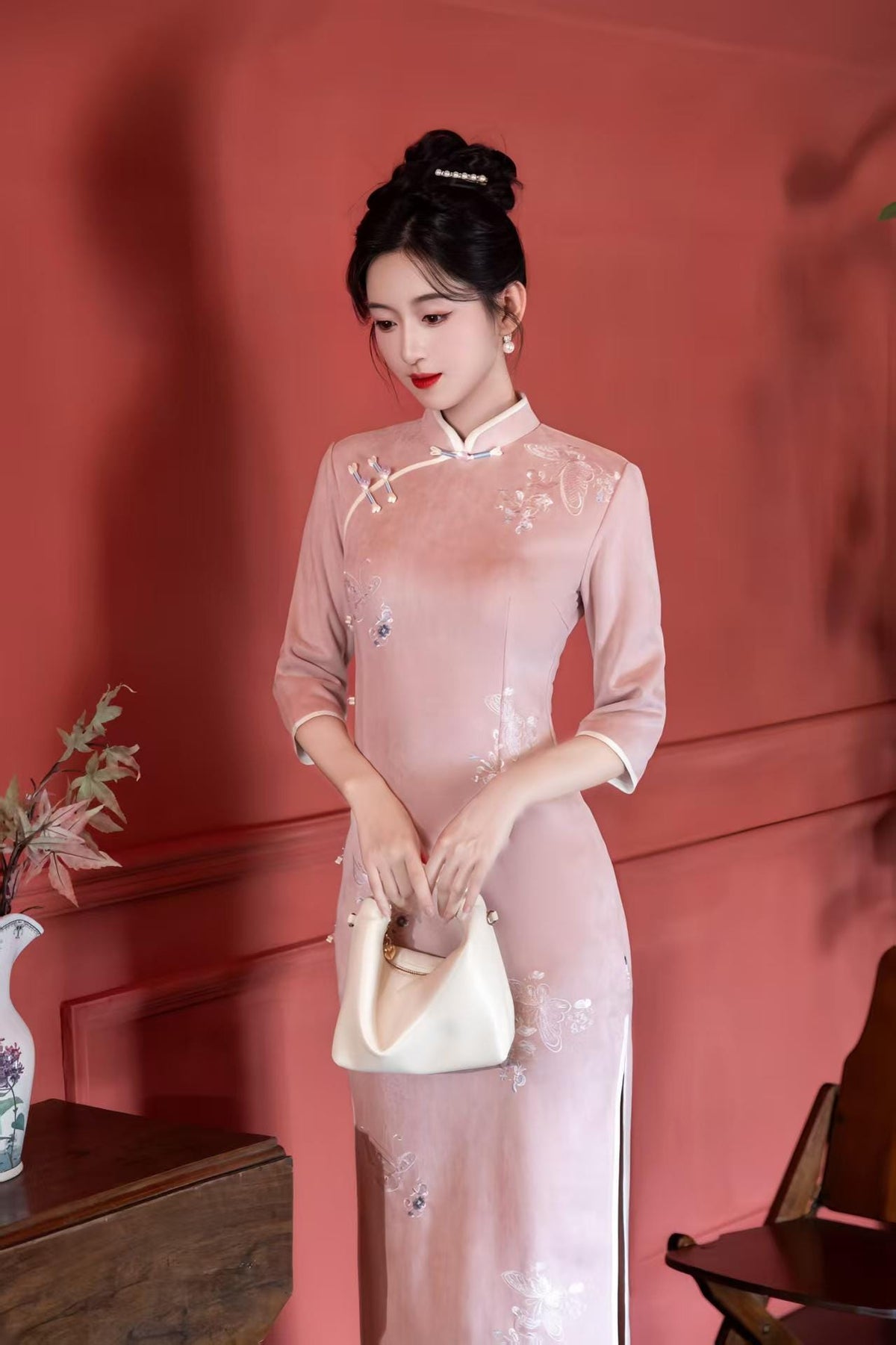 Women's Blue Floral Qipao Cheongsam Dress – Embroidered Winter – additional product view