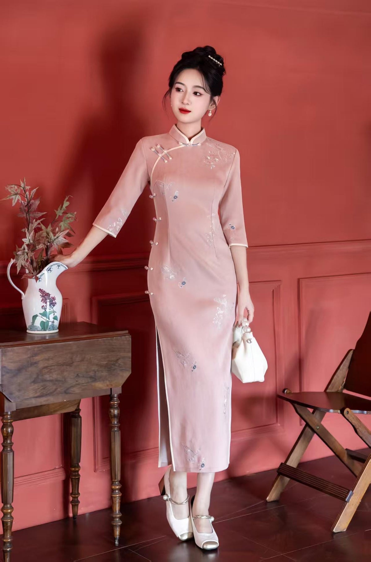 Women's Blue Floral Qipao Cheongsam Dress – Embroidered Winter