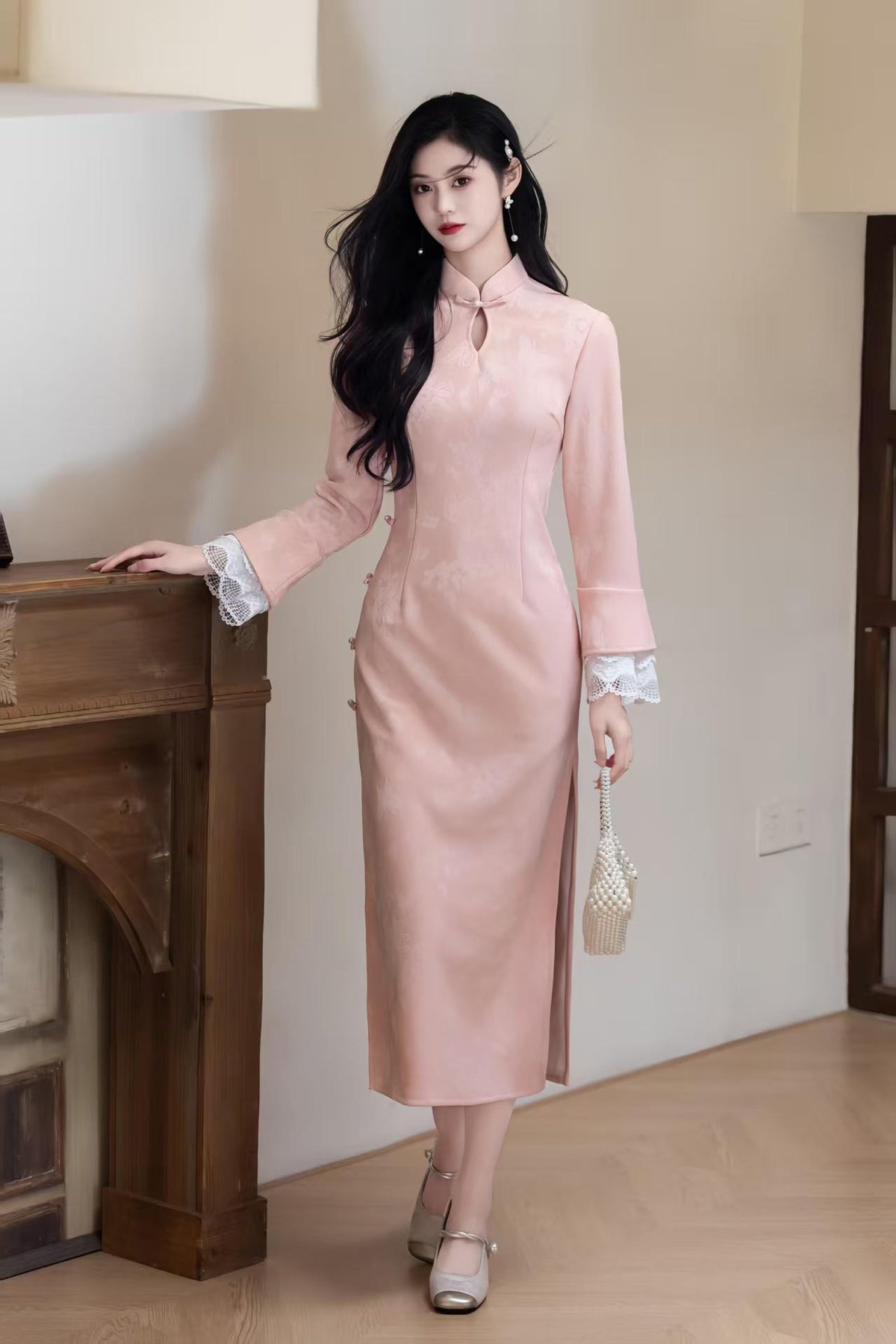 Pink Brocade Qipao Dress with Lace Cuffs – additional product view