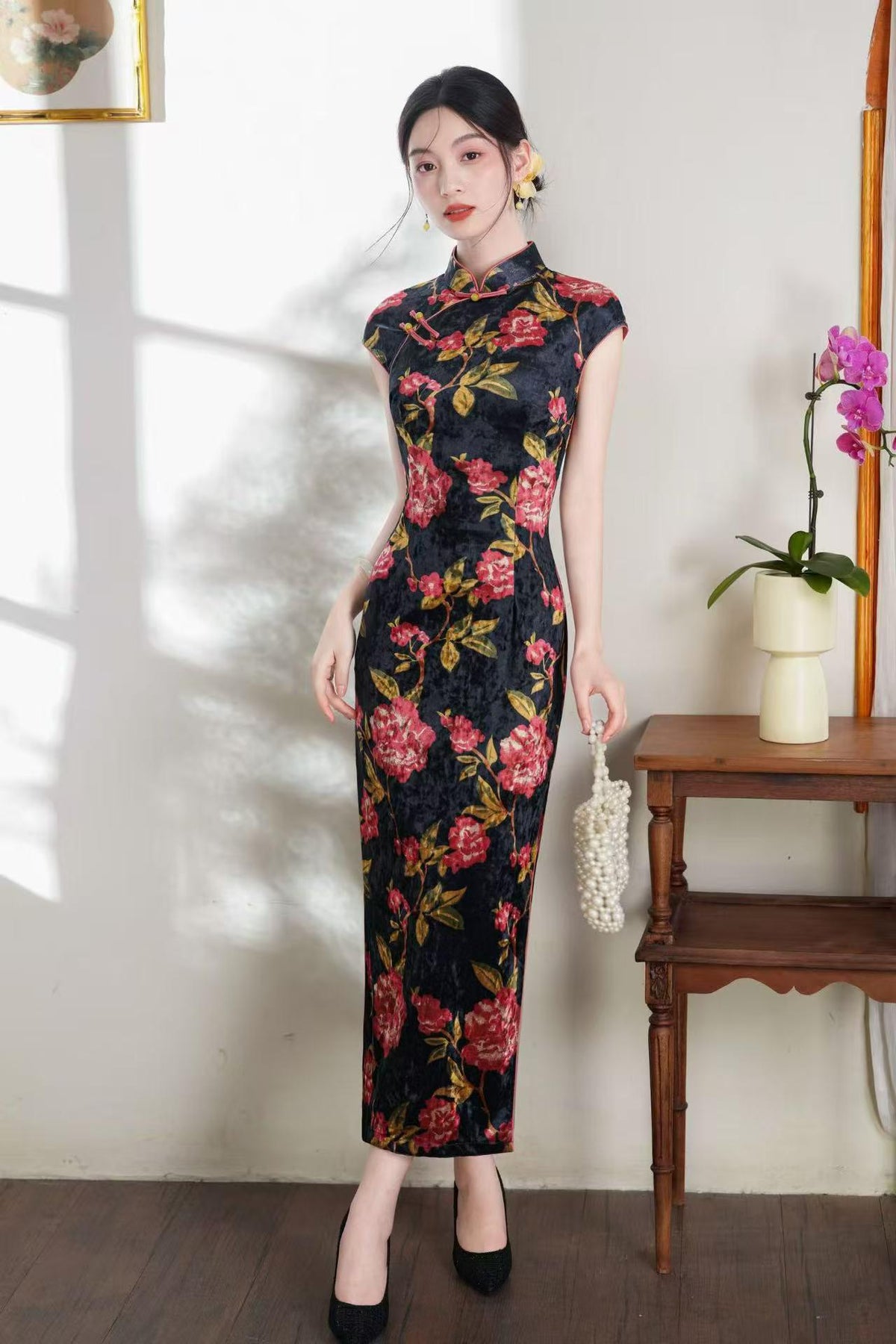 Women's Red Floral Velvet Qipao Cheongsam Dress – Winter – additional product view