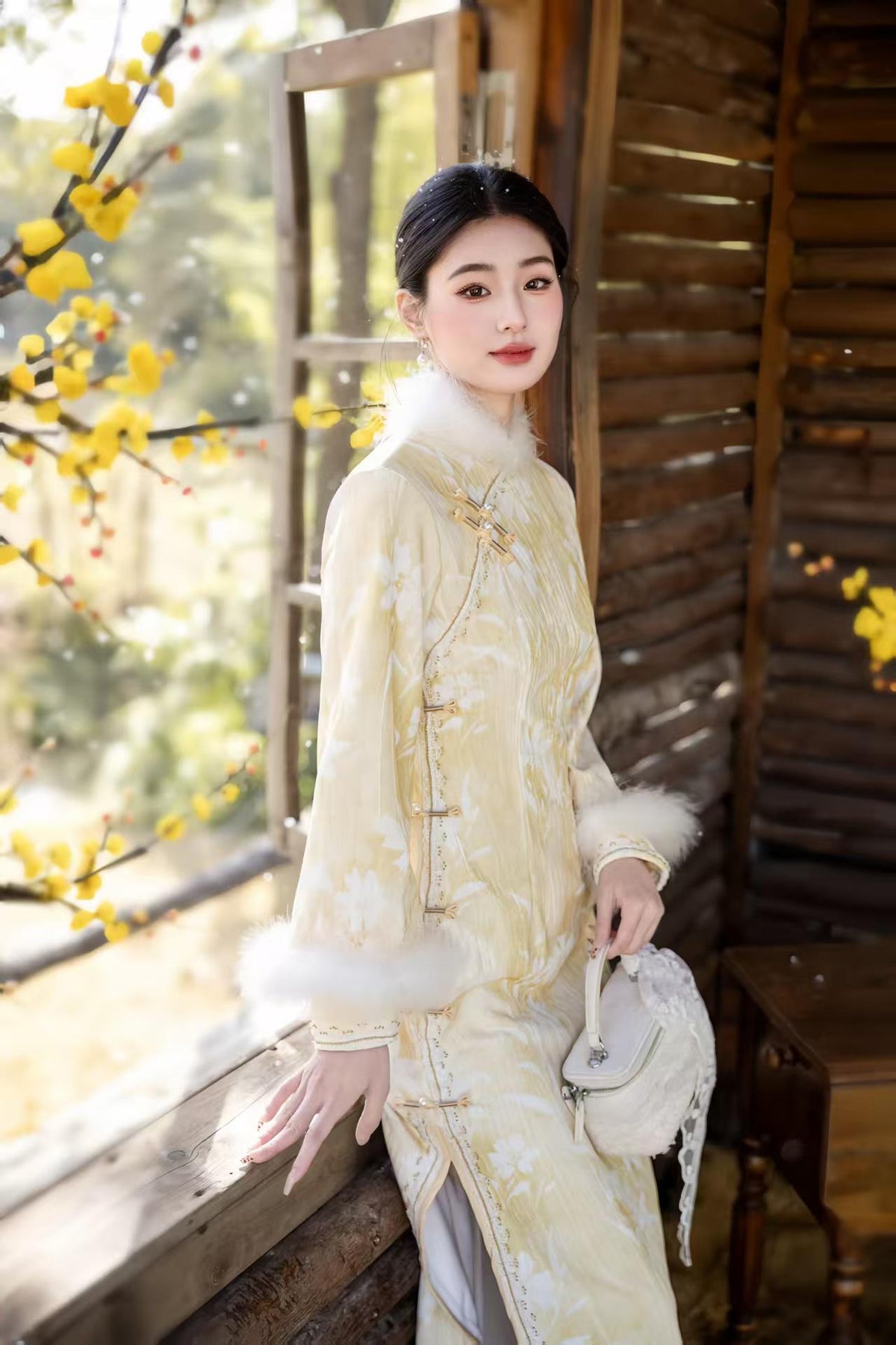 Women's Floral Velvet Qipao Cheongsam Dress – Long Sleeve – additional product view