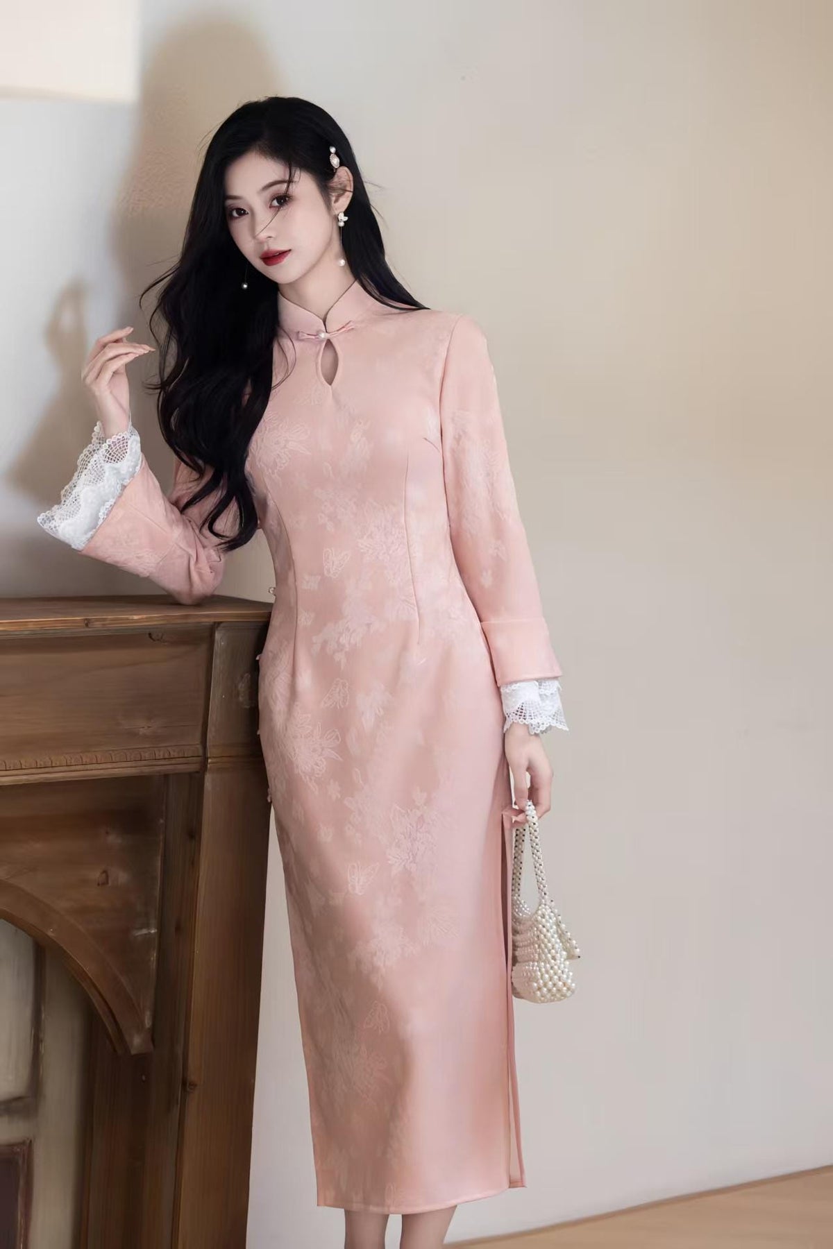 Pink Brocade Qipao Dress with Lace Cuffs – additional product view