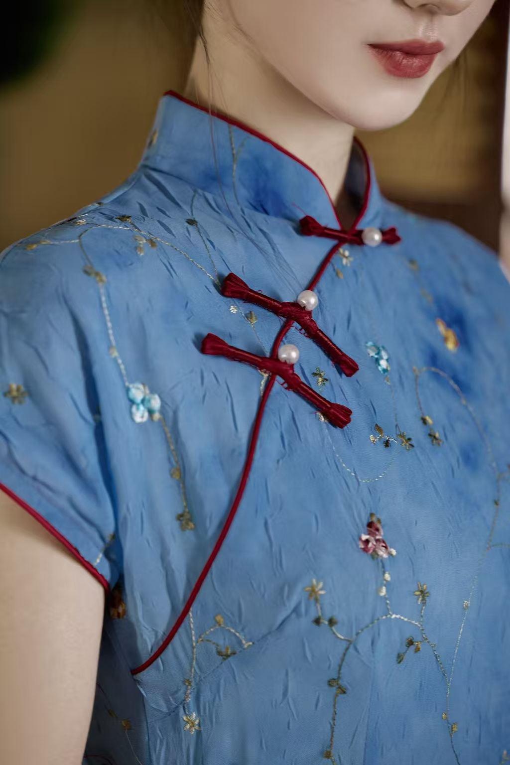 Women's Blue Floral Qipao Cheongsam Dress – additional product view