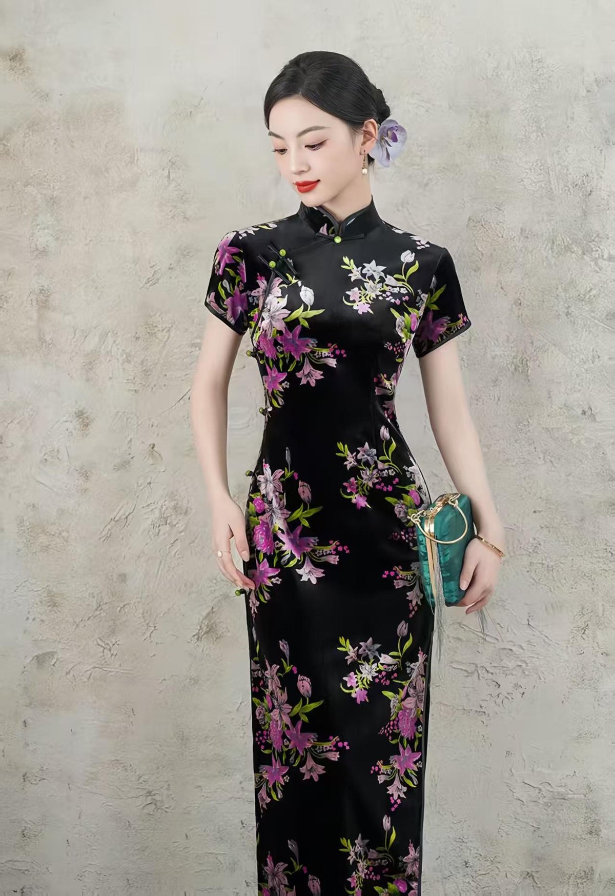 Women's Black Floral Velvet Qipao Cheongsam Dress – additional product view