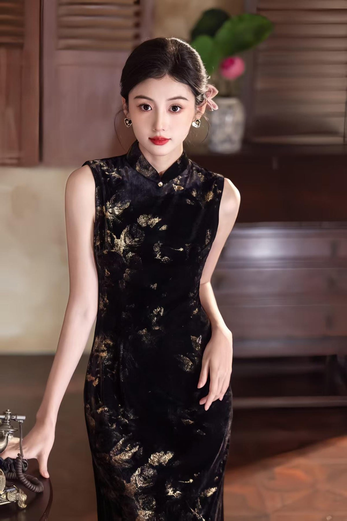 Women's Gold Elegant Velvet Qipao Cheongsam Dress – Printed – additional product view