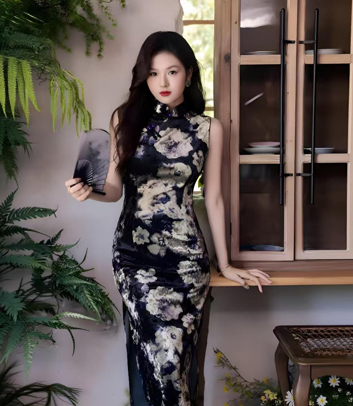 Women's Floral Velvet Qipao Cheongsam Dress – Sleeveless Midi