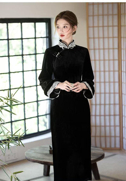 Women's Black Elegant Velvet Qipao Cheongsam Dress – Long Sleeve – additional product view