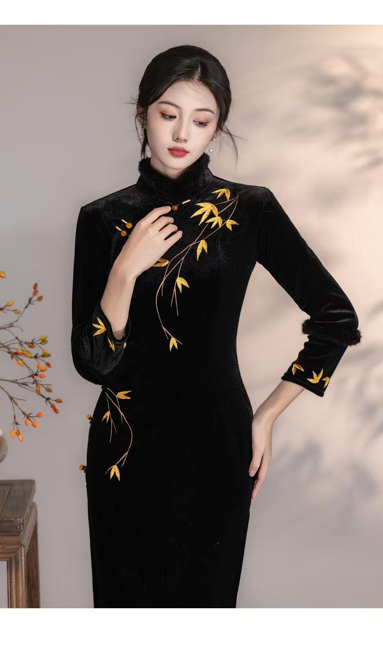 Women's Vintage Qipao Cheongsam Dress – Velvet Embroidered – additional product view