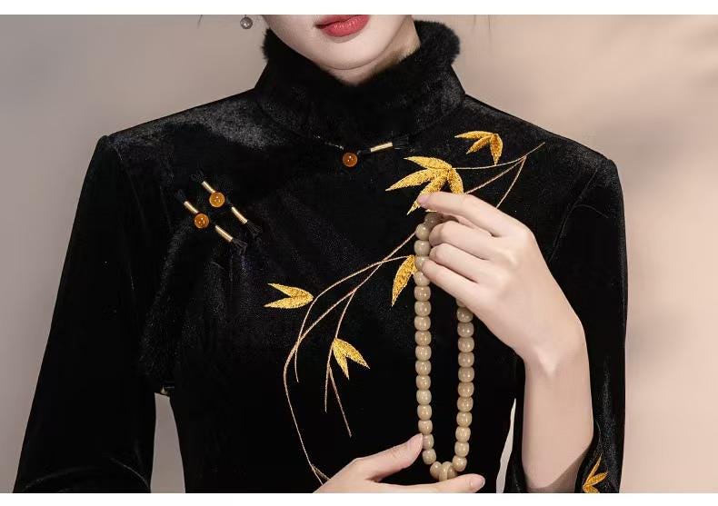 Women's Vintage Qipao Cheongsam Dress – Velvet Embroidered – additional product view