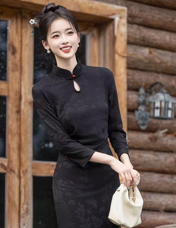 Women's Black Vintage Qipao Cheongsam Dress – Winter – additional product view