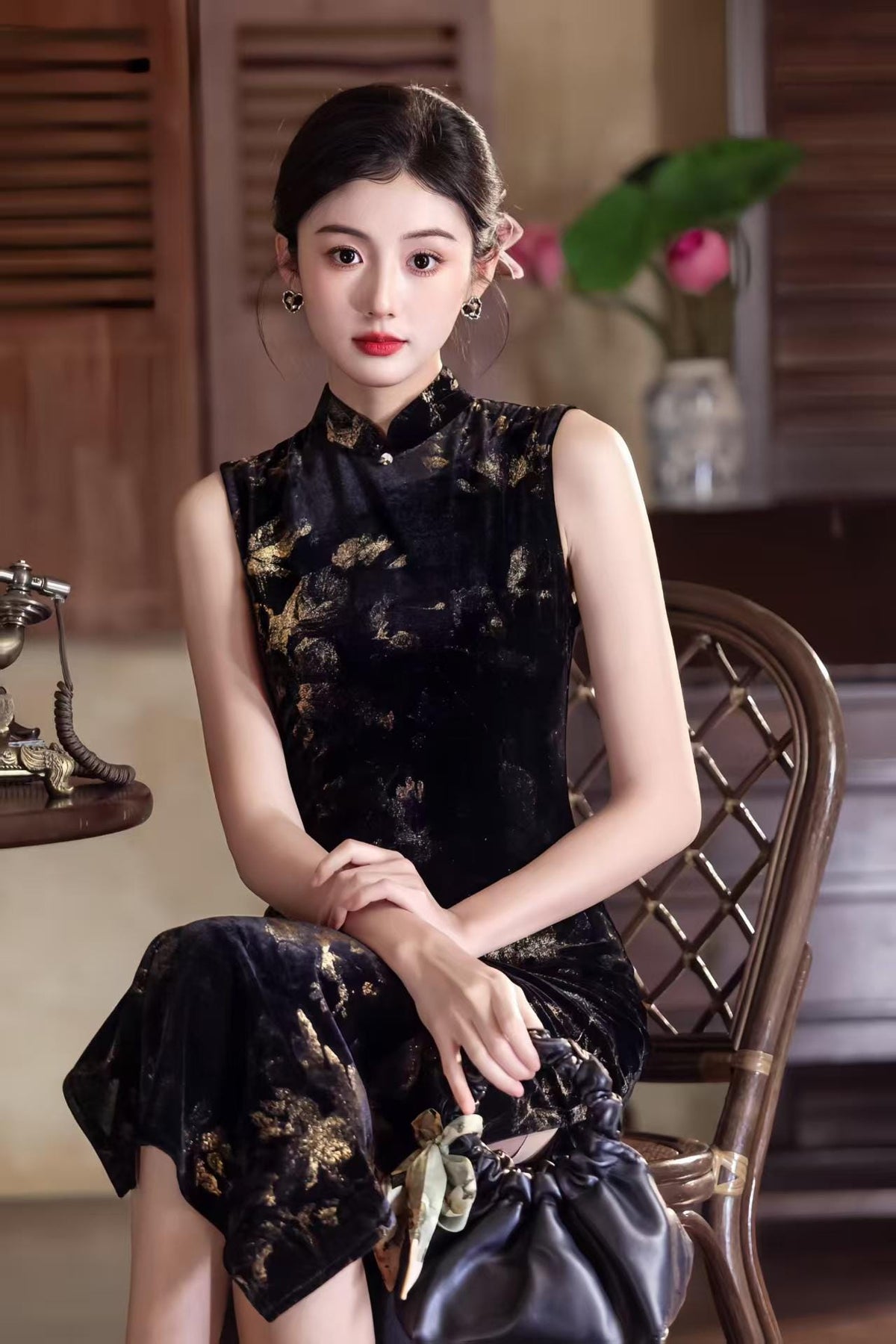Women's Gold Elegant Velvet Qipao Cheongsam Dress – Printed – additional product view